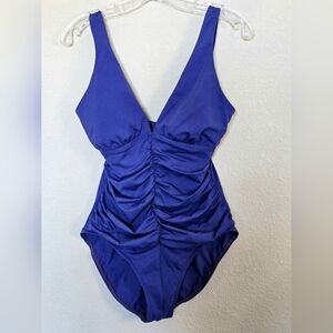 Jantzen Classic Womens Swim Suit In Deep Purple